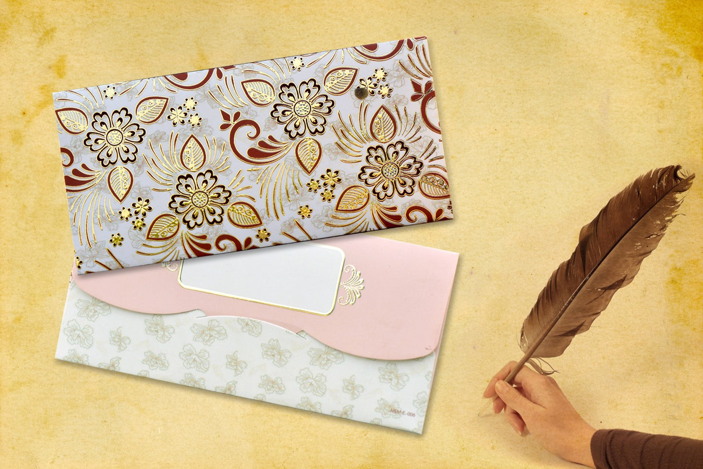 Beige Floral Shagun Envelope - Pack of 10(With Luxor Marker)